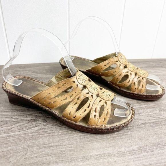 DUCK HEAD Slide Leather Boho Sandals - Picture 9 of 9
